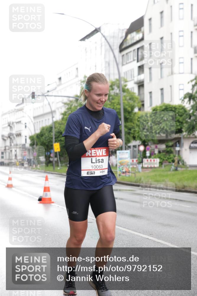 14.06.2026 - REWE Women's Run Jannik Wohlers http://msf.ph/oto/9792152 14.06.2026 09:50:38 Laufen 10063 meine-sportfotos.de