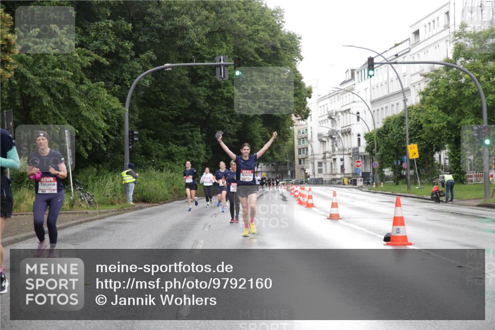 14.06.2026 - REWE Women's Run Jannik Wohlers http://msf.ph/oto/9792160 14.06.2026 09:50:40 Laufen 01 meine-sportfotos.de