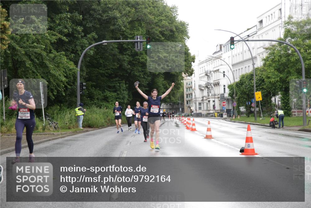 14.06.2026 - REWE Women's Run Jannik Wohlers http://msf.ph/oto/9792164 14.06.2026 09:50:40 Laufen 1 meine-sportfotos.de