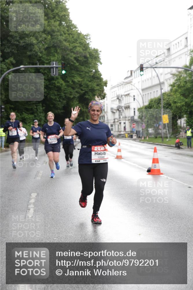 14.06.2026 - REWE Women's Run Jannik Wohlers http://msf.ph/oto/9792201 14.06.2026 09:50:45 Laufen 10986, 7 meine-sportfotos.de