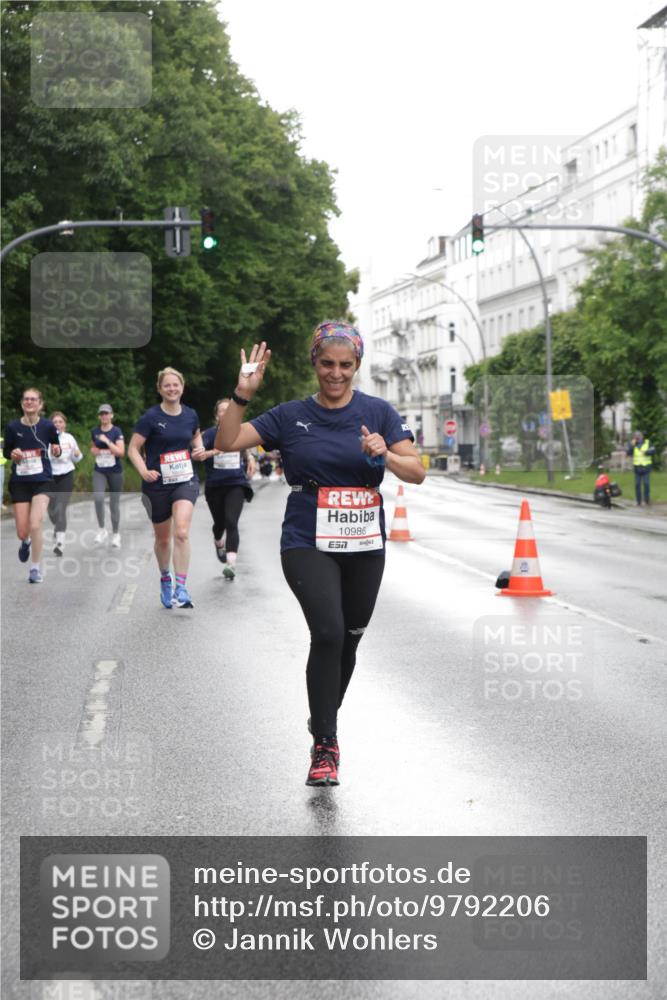 14.06.2026 - REWE Women's Run Jannik Wohlers http://msf.ph/oto/9792206 14.06.2026 09:50:45 Laufen 10986, 39 meine-sportfotos.de
