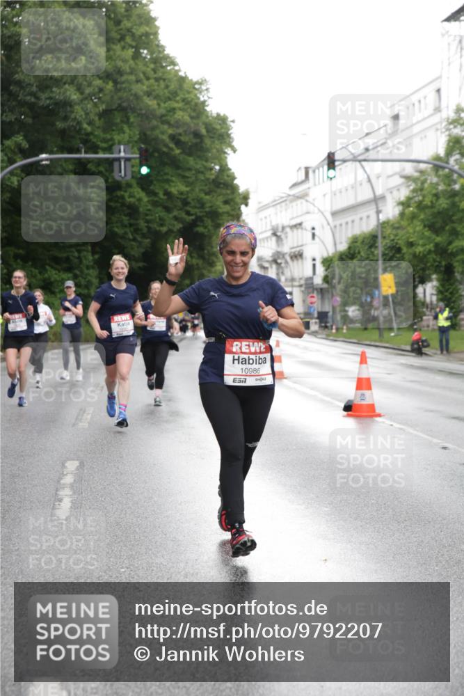 14.06.2026 - REWE Women's Run Jannik Wohlers http://msf.ph/oto/9792207 14.06.2026 09:50:45 Laufen 10986 meine-sportfotos.de