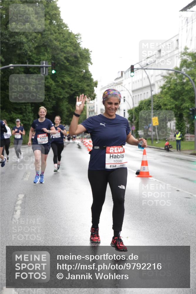 14.06.2026 - REWE Women's Run Jannik Wohlers http://msf.ph/oto/9792216 14.06.2026 09:50:45 Laufen 10066, 10986, 7 meine-sportfotos.de