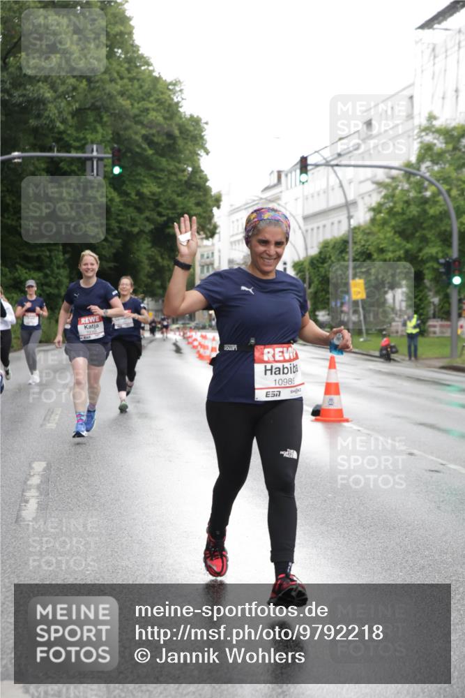 14.06.2026 - REWE Women's Run Jannik Wohlers http://msf.ph/oto/9792218 14.06.2026 09:50:45 Laufen 10986, 7 meine-sportfotos.de