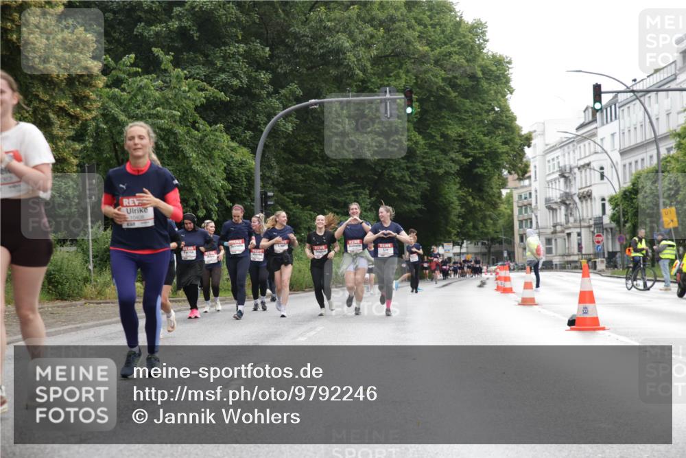 14.06.2026 - REWE Women's Run Jannik Wohlers http://msf.ph/oto/9792246 14.06.2026 10:06:58 Laufen 10408, 01 meine-sportfotos.de