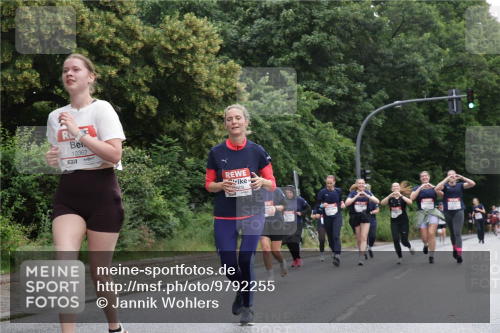 14.06.2026 - REWE Women's Run Jannik Wohlers http://msf.ph/oto/9792255 14.06.2026 10:06:59 Laufen 10362, 408 meine-sportfotos.de