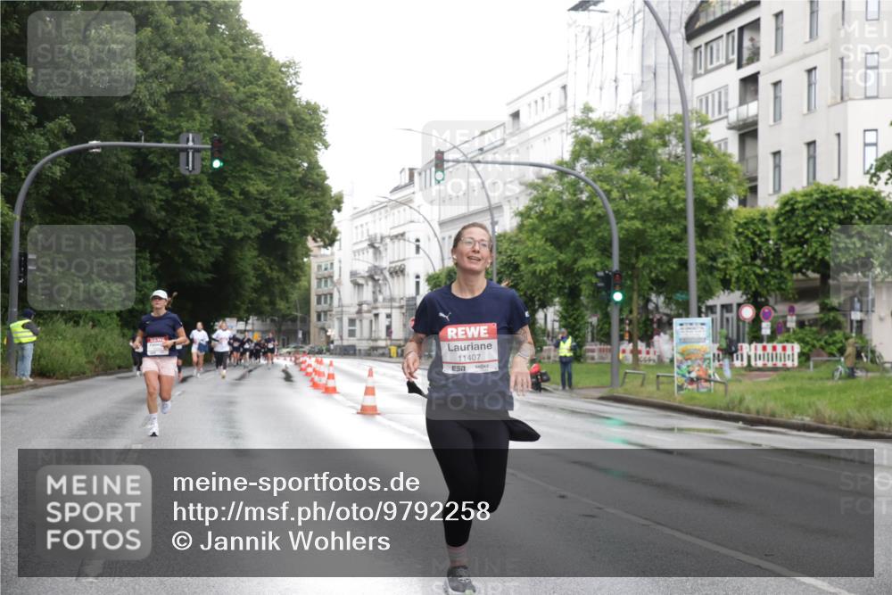 14.06.2026 - REWE Women's Run Jannik Wohlers http://msf.ph/oto/9792258 14.06.2026 09:50:48 Laufen 11407 meine-sportfotos.de