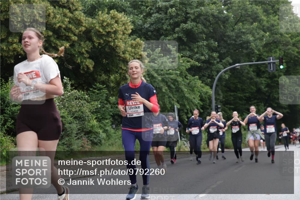 14.06.2026 - REWE Women's Run Jannik Wohlers http://msf.ph/oto/9792260 14.06.2026 10:06:59 Laufen 577, 10408, 7 meine-sportfotos.de