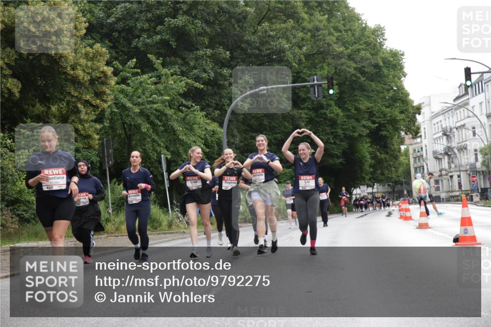 14.06.2026 - REWE Women's Run Jannik Wohlers http://msf.ph/oto/9792275 14.06.2026 10:07:01 Laufen 10384, 511, 10146 meine-sportfotos.de