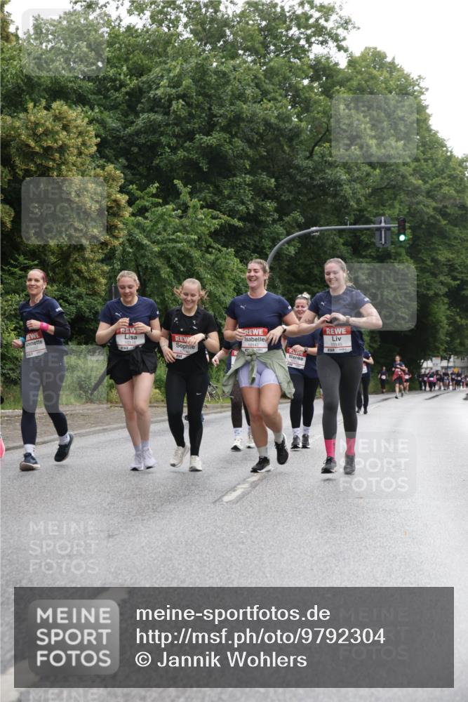 14.06.2026 - REWE Women's Run Jannik Wohlers http://msf.ph/oto/9792304 14.06.2026 10:07:02 Laufen 10146, 10147, 10145 meine-sportfotos.de
