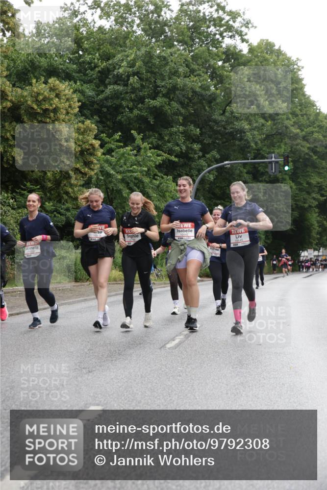 14.06.2026 - REWE Women's Run Jannik Wohlers http://msf.ph/oto/9792308 14.06.2026 10:07:03 Laufen 10146, 10147, 10145 meine-sportfotos.de