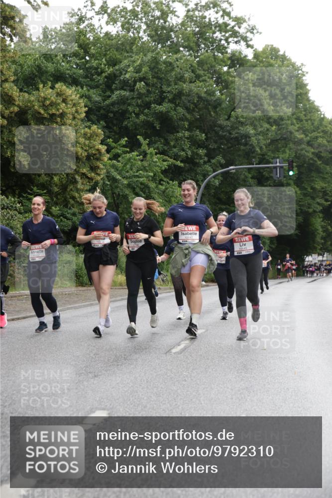 14.06.2026 - REWE Women's Run Jannik Wohlers http://msf.ph/oto/9792310 14.06.2026 10:07:03 Laufen 10147, 10145 meine-sportfotos.de