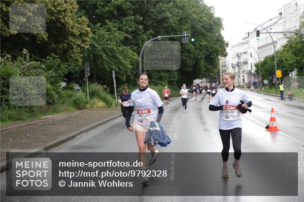 14.06.2026 - REWE Women's Run Jannik Wohlers http://msf.ph/oto/9792328 14.06.2026 09:51:00 Laufen 11499, 11368 meine-sportfotos.de