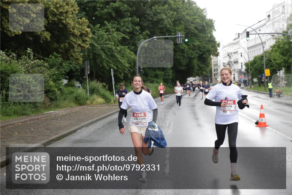 14.06.2026 - REWE Women's Run Jannik Wohlers http://msf.ph/oto/9792331 14.06.2026 09:51:00 Laufen 11499, 11368 meine-sportfotos.de