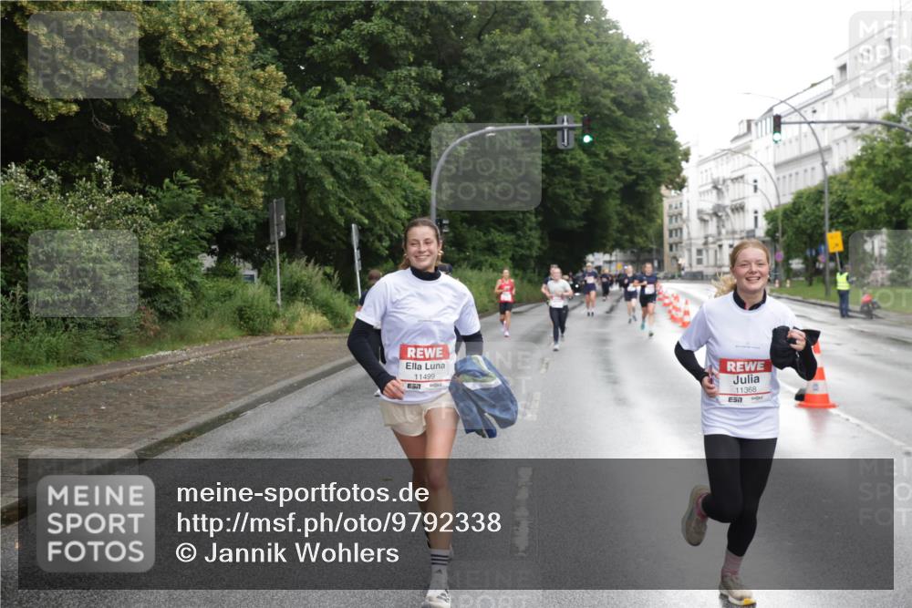 14.06.2026 - REWE Women's Run Jannik Wohlers http://msf.ph/oto/9792338 14.06.2026 09:51:00 Laufen 11499, 11368 meine-sportfotos.de