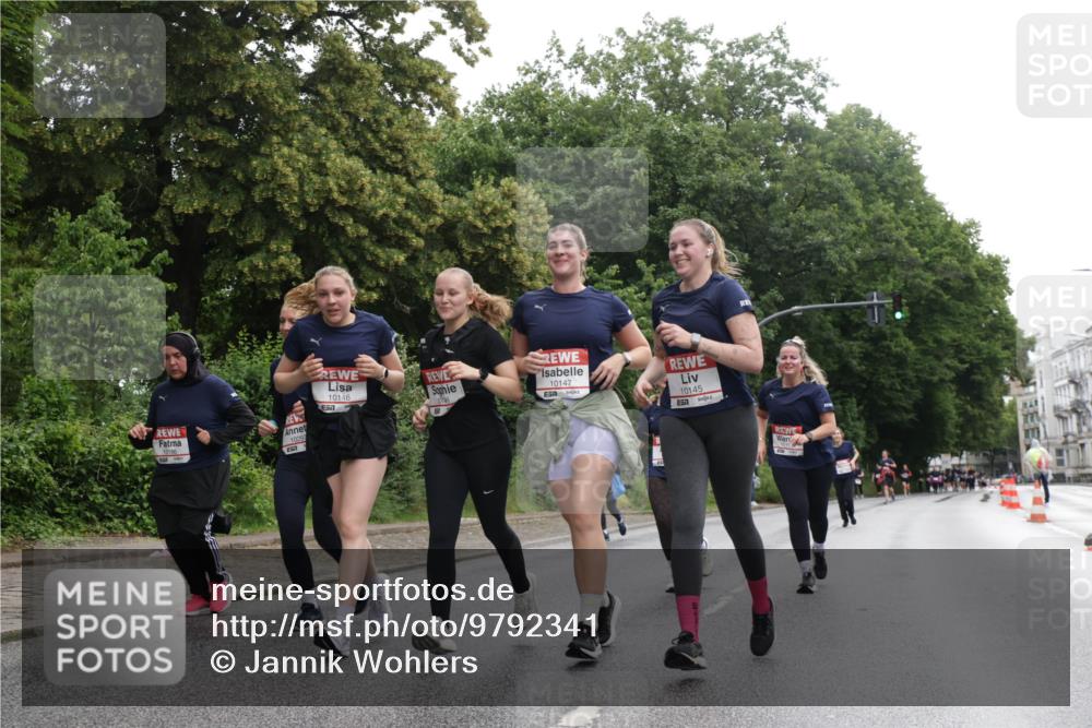 14.06.2026 - REWE Women's Run Jannik Wohlers http://msf.ph/oto/9792341 14.06.2026 10:07:04 Laufen 10146, 108, 10186, 7, 10147, 10145 meine-sportfotos.de