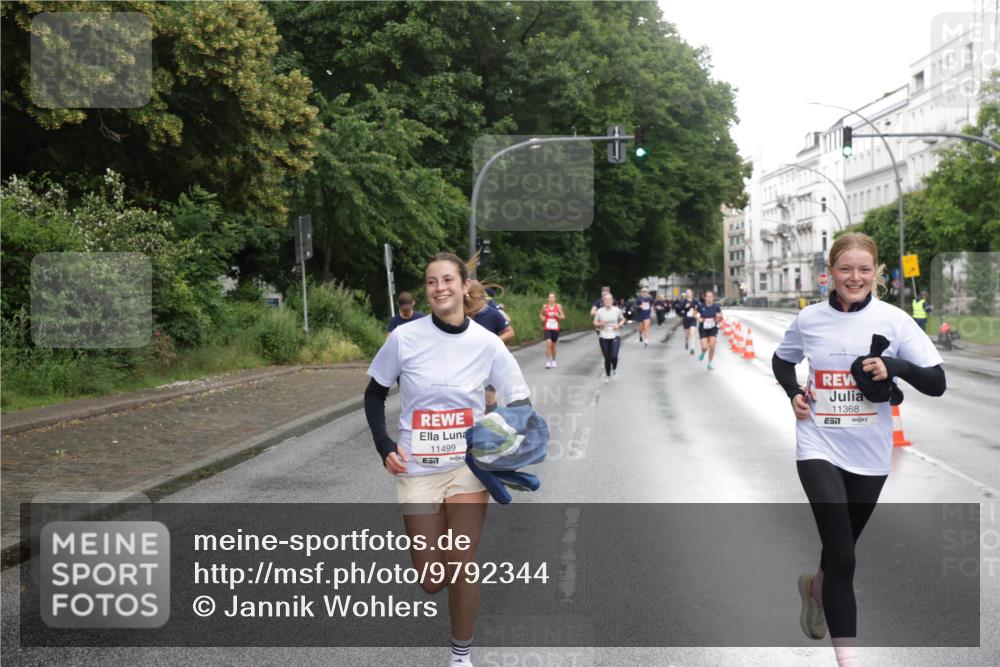14.06.2026 - REWE Women's Run Jannik Wohlers http://msf.ph/oto/9792344 14.06.2026 09:51:00 Laufen 11499, 7, 11368, 57 meine-sportfotos.de