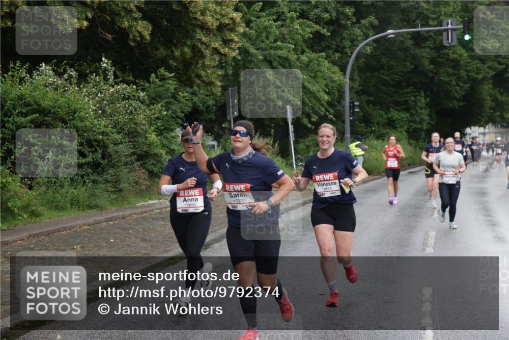 14.06.2026 - REWE Women's Run Jannik Wohlers http://msf.ph/oto/9792374 14.06.2026 09:51:02 Laufen 10699, 10372, 10154 meine-sportfotos.de