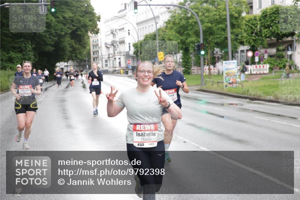 14.06.2026 - REWE Women's Run Jannik Wohlers http://msf.ph/oto/9792398 14.06.2026 09:51:06 Laufen 10810, 11454, 79 meine-sportfotos.de