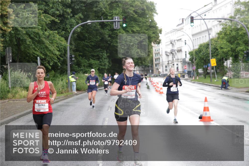 14.06.2026 - REWE Women's Run Jannik Wohlers http://msf.ph/oto/9792409 14.06.2026 09:51:07 Laufen  meine-sportfotos.de