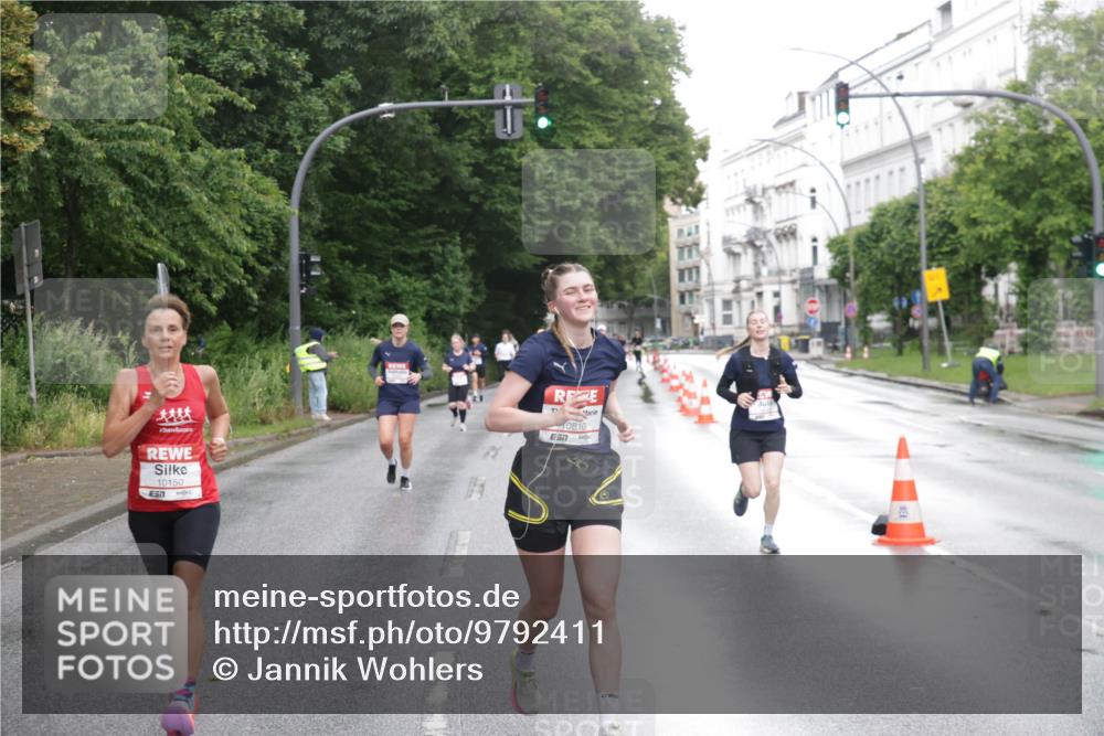 14.06.2026 - REWE Women's Run Jannik Wohlers http://msf.ph/oto/9792411 14.06.2026 09:51:07 Laufen 10150, 7, 0810, 57 meine-sportfotos.de