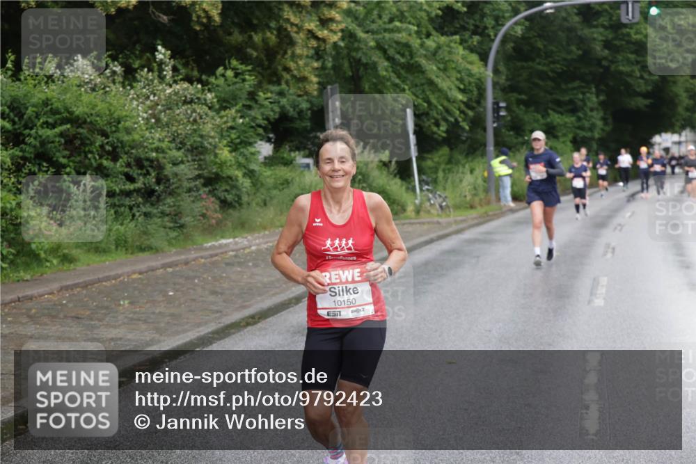 14.06.2026 - REWE Women's Run Jannik Wohlers http://msf.ph/oto/9792423 14.06.2026 09:51:08 Laufen 10150, 51 meine-sportfotos.de