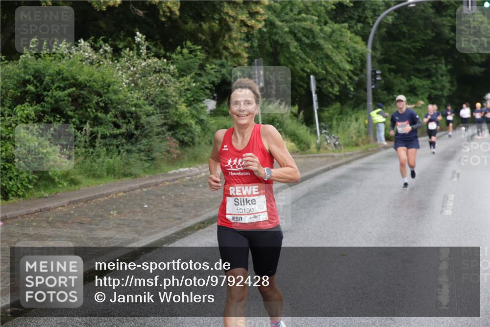 14.06.2026 - REWE Women's Run Jannik Wohlers http://msf.ph/oto/9792428 14.06.2026 09:51:08 Laufen 10150 meine-sportfotos.de