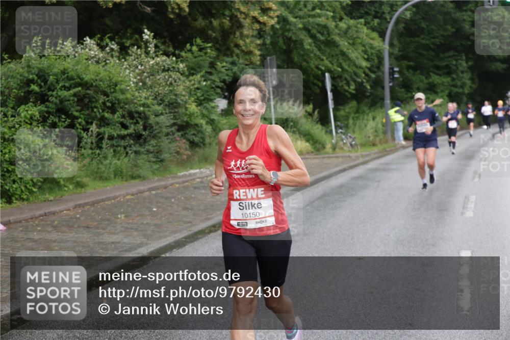 14.06.2026 - REWE Women's Run Jannik Wohlers http://msf.ph/oto/9792430 14.06.2026 09:51:08 Laufen 10150 meine-sportfotos.de