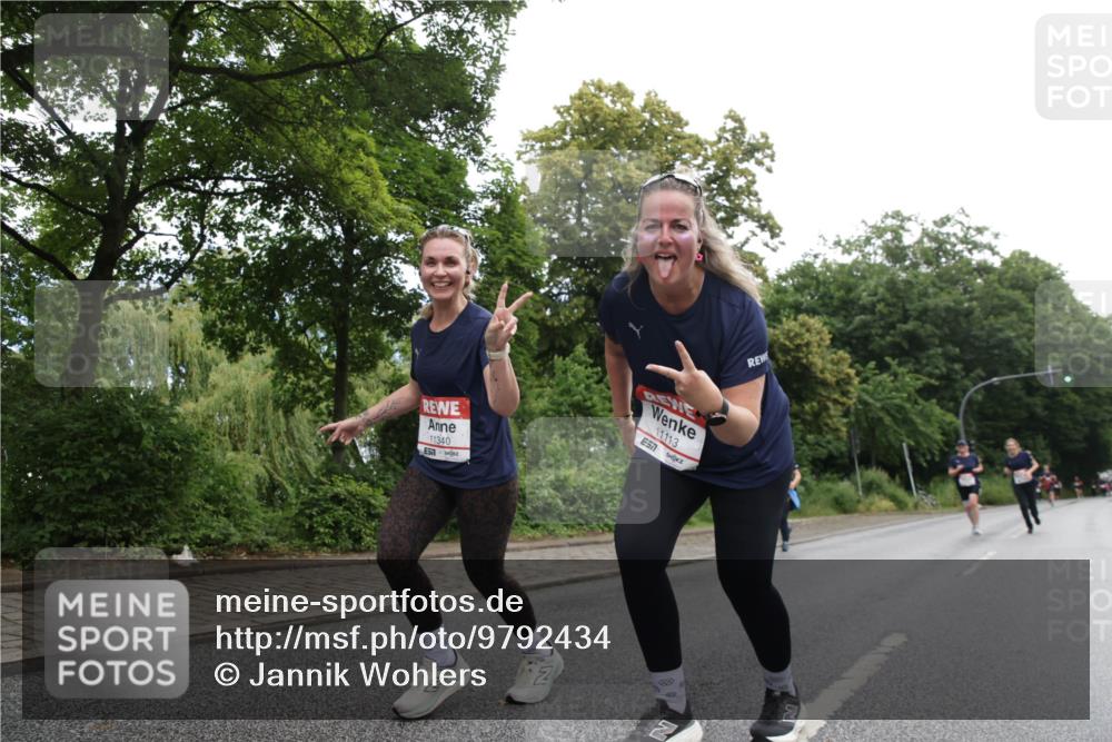 14.06.2026 - REWE Women's Run Jannik Wohlers http://msf.ph/oto/9792434 14.06.2026 10:07:07 Laufen 11340, 11113 meine-sportfotos.de