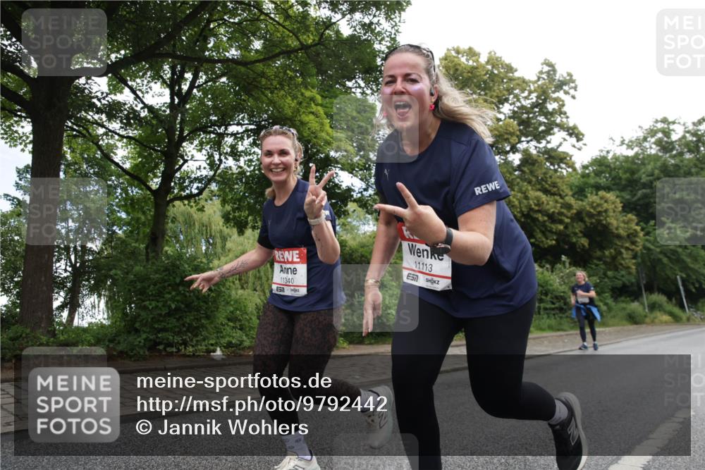 14.06.2026 - REWE Women's Run Jannik Wohlers http://msf.ph/oto/9792442 14.06.2026 10:07:07 Laufen 11340, 11113 meine-sportfotos.de