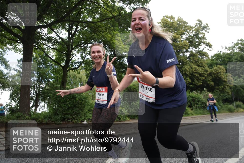 14.06.2026 - REWE Women's Run Jannik Wohlers http://msf.ph/oto/9792444 14.06.2026 10:07:07 Laufen 11340, 11113 meine-sportfotos.de