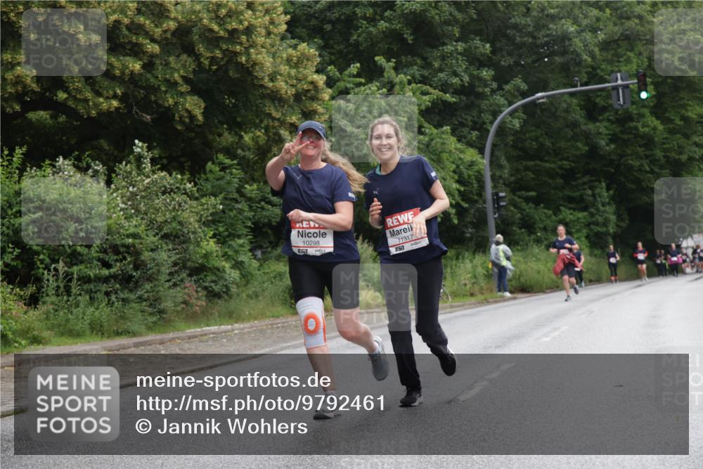 14.06.2026 - REWE Women's Run Jannik Wohlers http://msf.ph/oto/9792461 14.06.2026 10:07:09 Laufen 10298, 11317, 57 meine-sportfotos.de