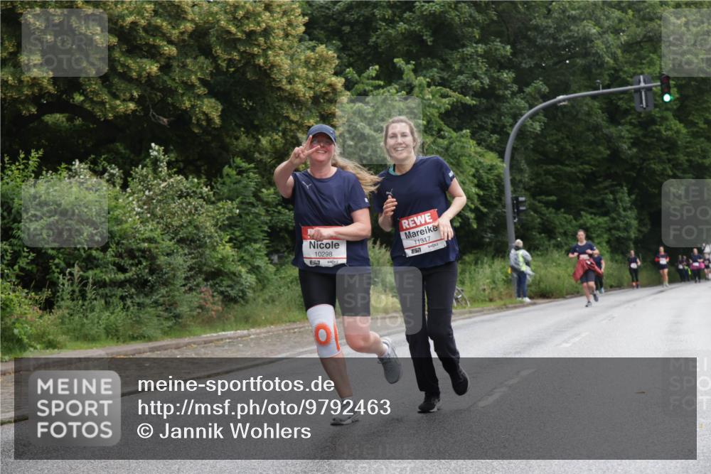 14.06.2026 - REWE Women's Run Jannik Wohlers http://msf.ph/oto/9792463 14.06.2026 10:07:10 Laufen 10298, 11317, 57 meine-sportfotos.de