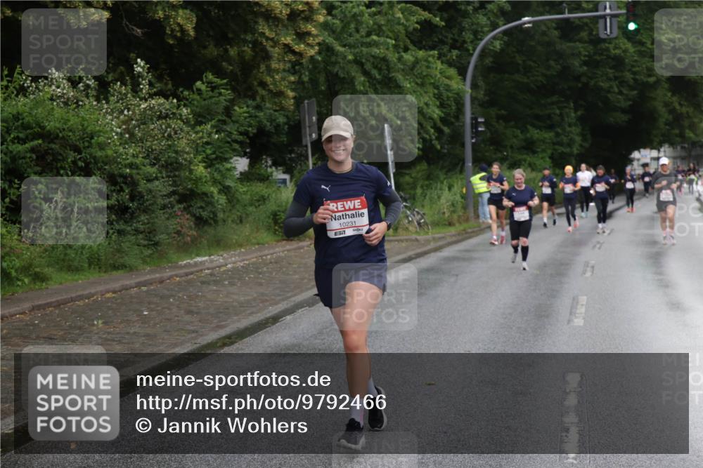 14.06.2026 - REWE Women's Run Jannik Wohlers http://msf.ph/oto/9792466 14.06.2026 09:51:11 Laufen 10231, 657 meine-sportfotos.de