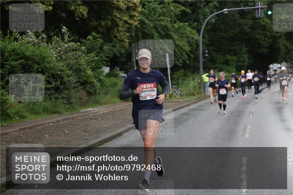 14.06.2026 - REWE Women's Run Jannik Wohlers http://msf.ph/oto/9792468 14.06.2026 09:51:11 Laufen 10231, 57 meine-sportfotos.de