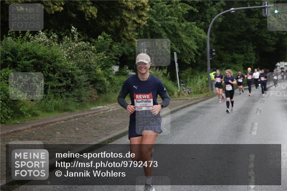 14.06.2026 - REWE Women's Run Jannik Wohlers http://msf.ph/oto/9792473 14.06.2026 09:51:12 Laufen 10231, 57 meine-sportfotos.de