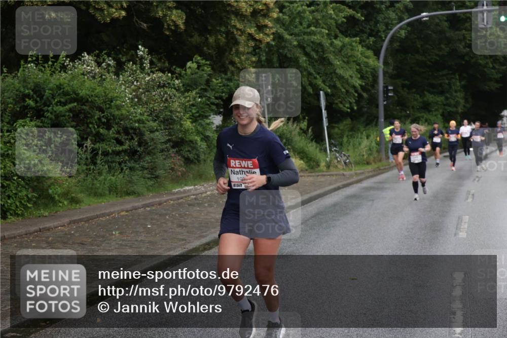 14.06.2026 - REWE Women's Run Jannik Wohlers http://msf.ph/oto/9792476 14.06.2026 09:51:12 Laufen 10 meine-sportfotos.de