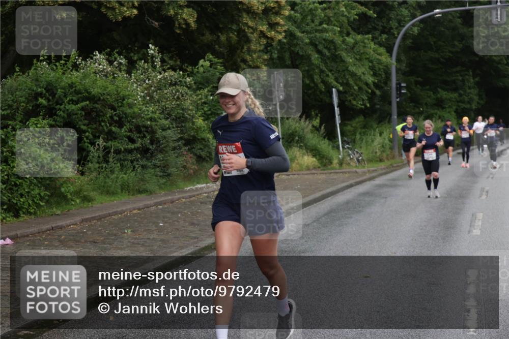 14.06.2026 - REWE Women's Run Jannik Wohlers http://msf.ph/oto/9792479 14.06.2026 09:51:12 Laufen  meine-sportfotos.de