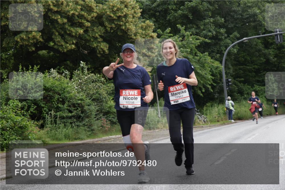 14.06.2026 - REWE Women's Run Jannik Wohlers http://msf.ph/oto/9792480 14.06.2026 10:07:10 Laufen 10298, 11317 meine-sportfotos.de