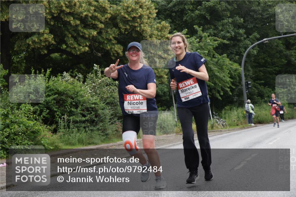 14.06.2026 - REWE Women's Run Jannik Wohlers http://msf.ph/oto/9792484 14.06.2026 10:07:10 Laufen 10298, 657, 11317 meine-sportfotos.de