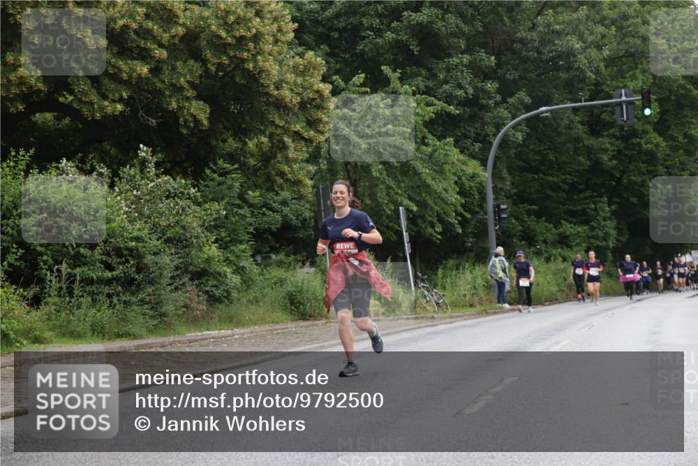 14.06.2026 - REWE Women's Run Jannik Wohlers http://msf.ph/oto/9792500 14.06.2026 10:07:16 Laufen  meine-sportfotos.de
