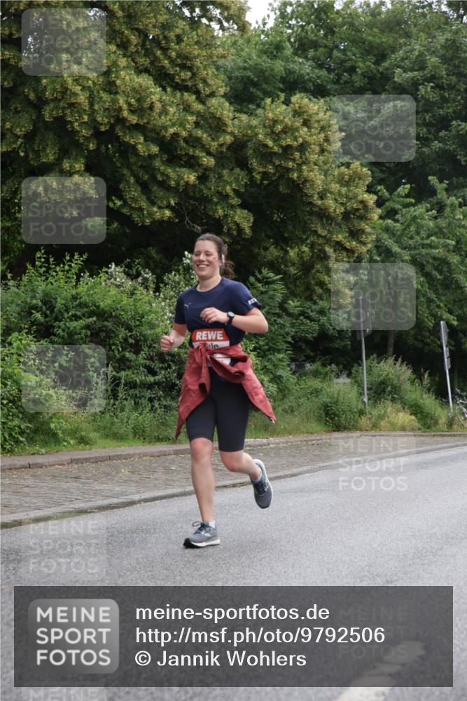 14.06.2026 - REWE Women's Run Jannik Wohlers http://msf.ph/oto/9792506 14.06.2026 10:07:18 Laufen  meine-sportfotos.de