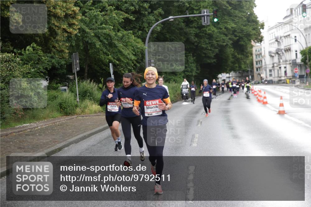 14.06.2026 - REWE Women's Run Jannik Wohlers http://msf.ph/oto/9792511 14.06.2026 09:51:19 Laufen 11238 meine-sportfotos.de