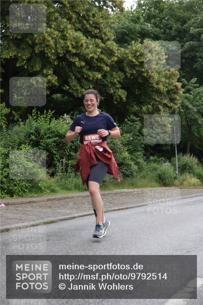 14.06.2026 - REWE Women's Run Jannik Wohlers http://msf.ph/oto/9792514 14.06.2026 10:07:18 Laufen  meine-sportfotos.de