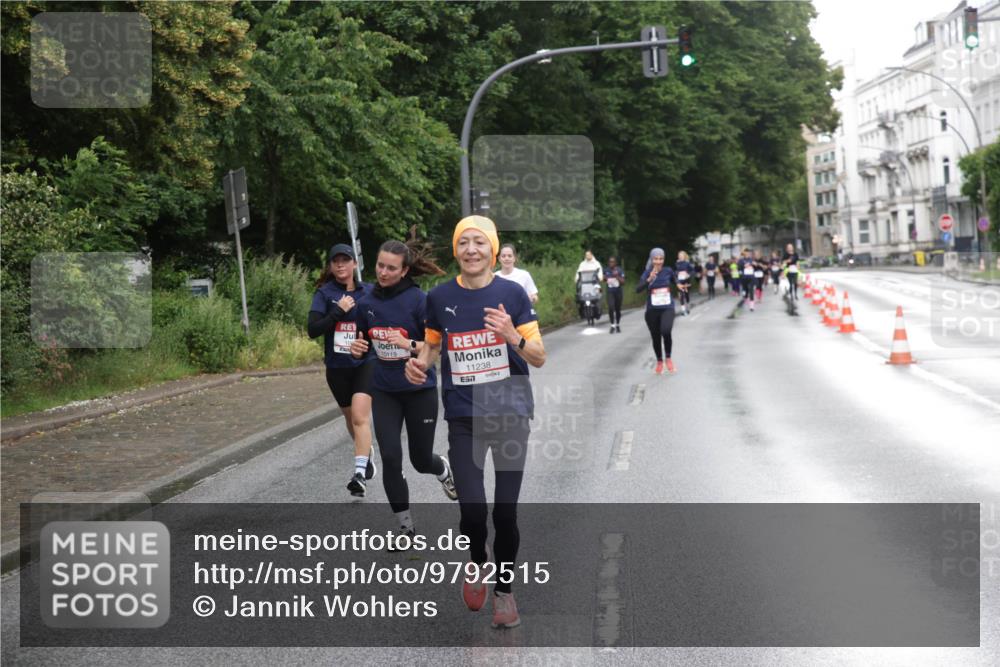 14.06.2026 - REWE Women's Run Jannik Wohlers http://msf.ph/oto/9792515 14.06.2026 09:51:19 Laufen 10119, 11238, 7 meine-sportfotos.de