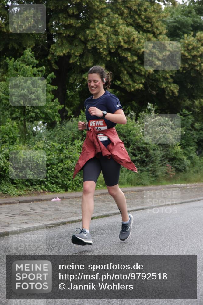 14.06.2026 - REWE Women's Run Jannik Wohlers http://msf.ph/oto/9792518 14.06.2026 10:07:18 Laufen  meine-sportfotos.de
