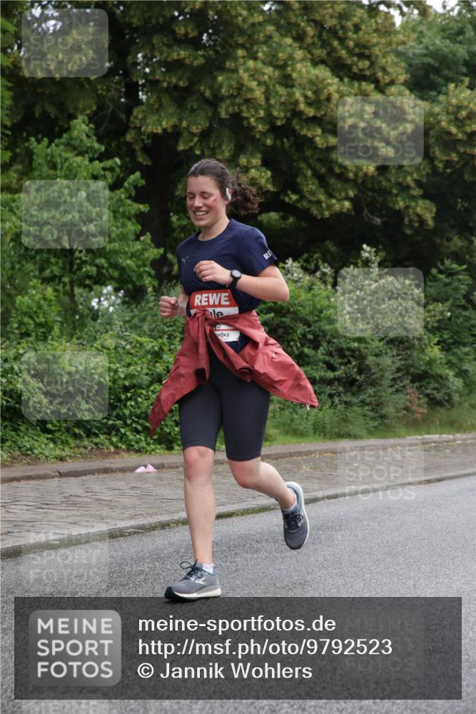 14.06.2026 - REWE Women's Run Jannik Wohlers http://msf.ph/oto/9792523 14.06.2026 10:07:19 Laufen  meine-sportfotos.de