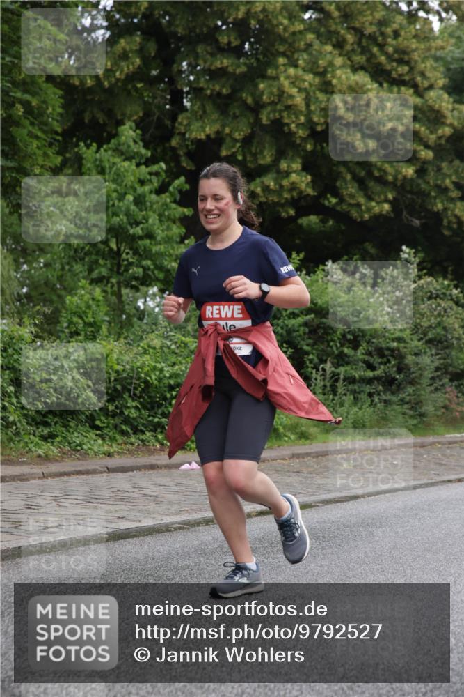 14.06.2026 - REWE Women's Run Jannik Wohlers http://msf.ph/oto/9792527 14.06.2026 10:07:19 Laufen  meine-sportfotos.de