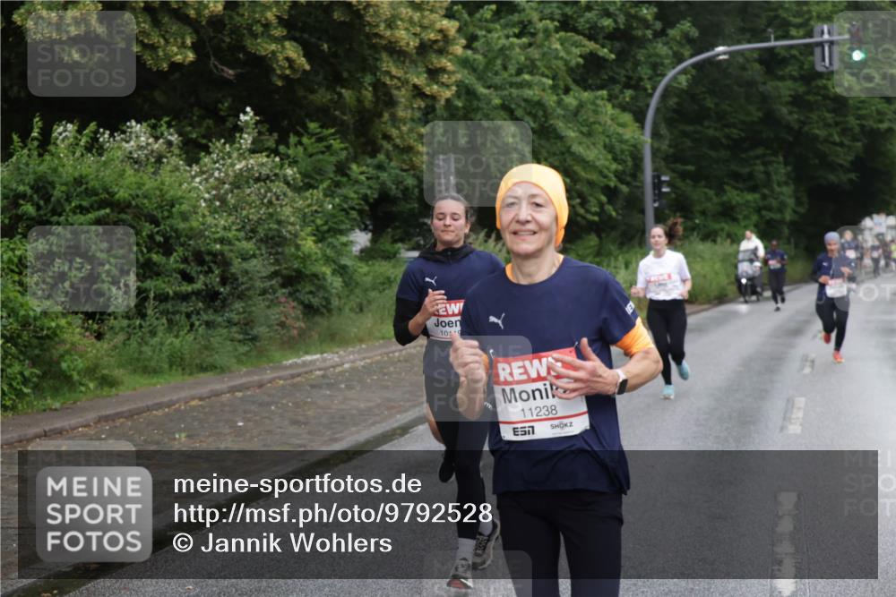 14.06.2026 - REWE Women's Run Jannik Wohlers http://msf.ph/oto/9792528 14.06.2026 09:51:20 Laufen 10119, 11238, 7 meine-sportfotos.de