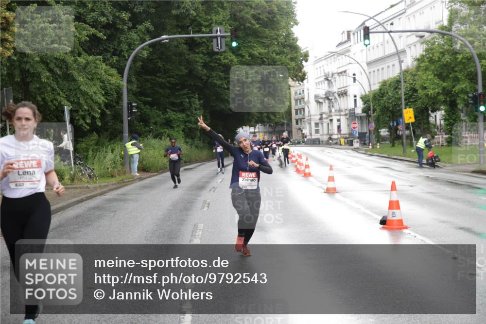 14.06.2026 - REWE Women's Run Jannik Wohlers http://msf.ph/oto/9792543 14.06.2026 09:51:23 Laufen 10496, 57, 01 meine-sportfotos.de